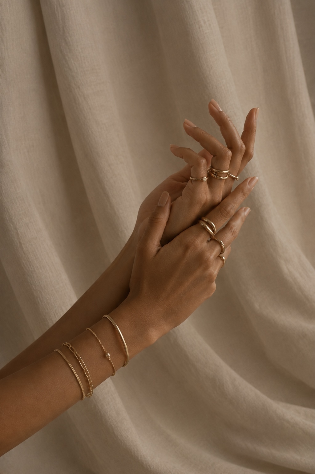 Hands with rings & bracelets
